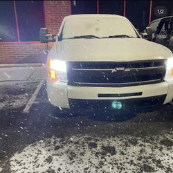 LED HEADLIGHTS $40 Any Vehicle 