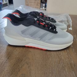 Adidas Avryn Low Boost Bounce Running Shoes