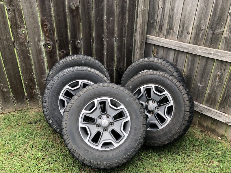 5 Jeep Rubicon JK Wheels W/ 31.5” BF Goodrich Mud Terrain Tires (5x5 bolt pattern)