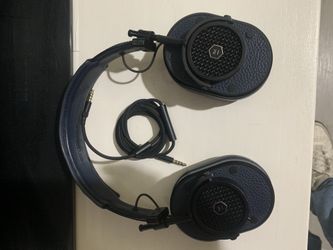 Master And Dynamics Headphones