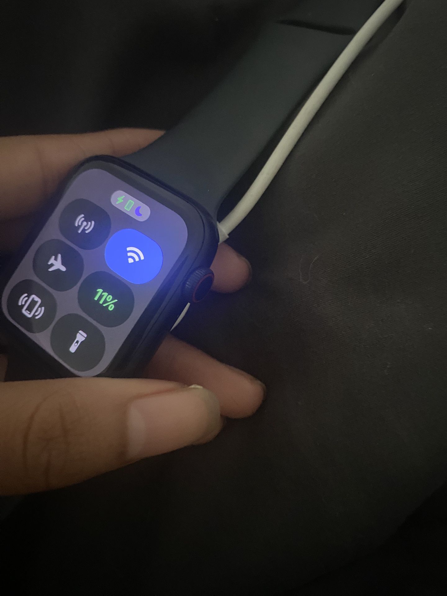 Want 150 for it comes with a Charger!!