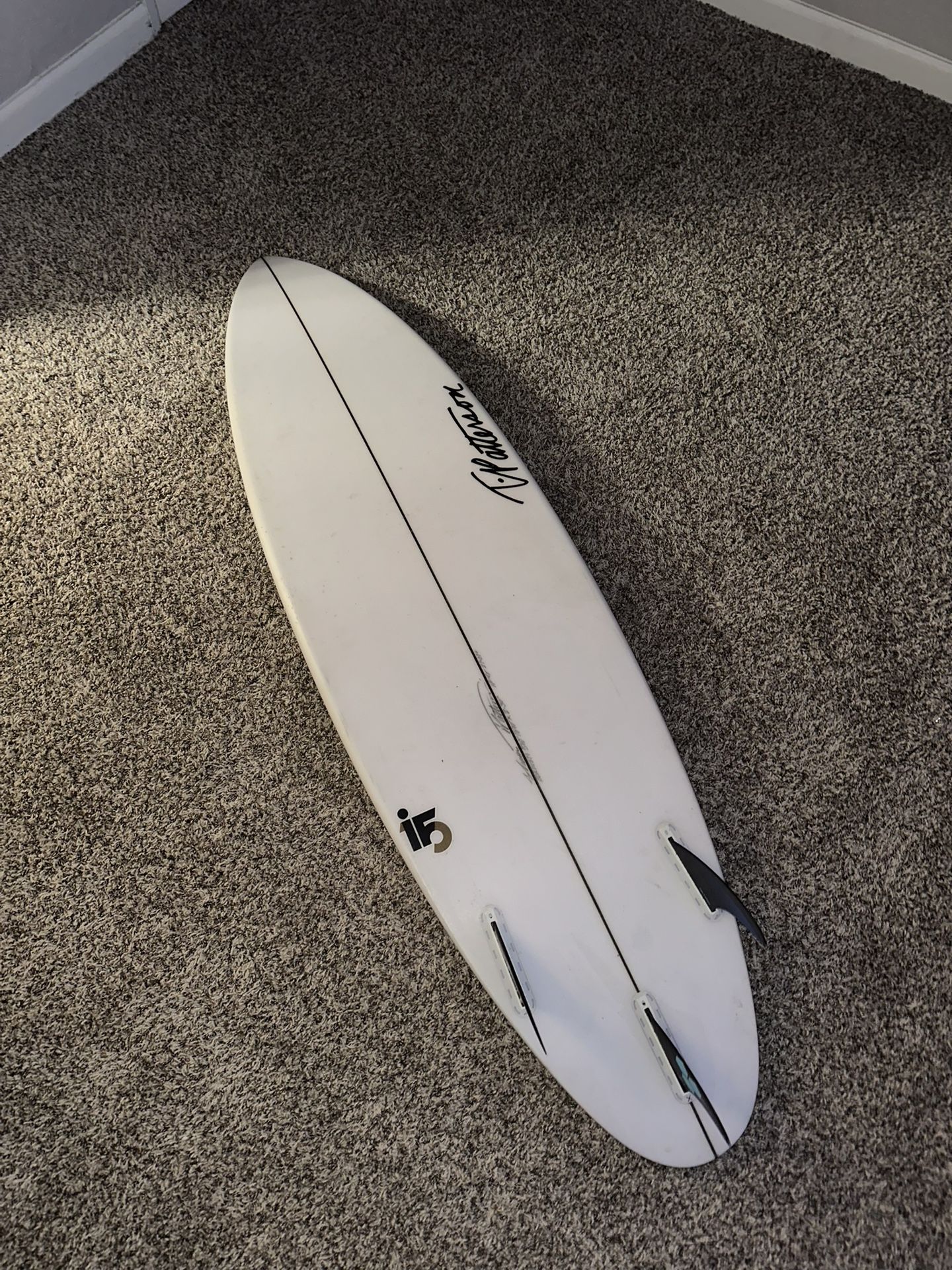 5’10” Shortboard - T. Patterson i5