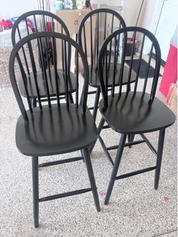 4 barstools