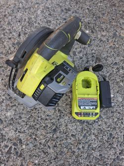 Ryobi Circular Saw with 6.0ah bat & Charger. Pick up free money sea. No low ball offers please. No trades. Many other tools