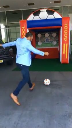 Soccer Kick Inflatable