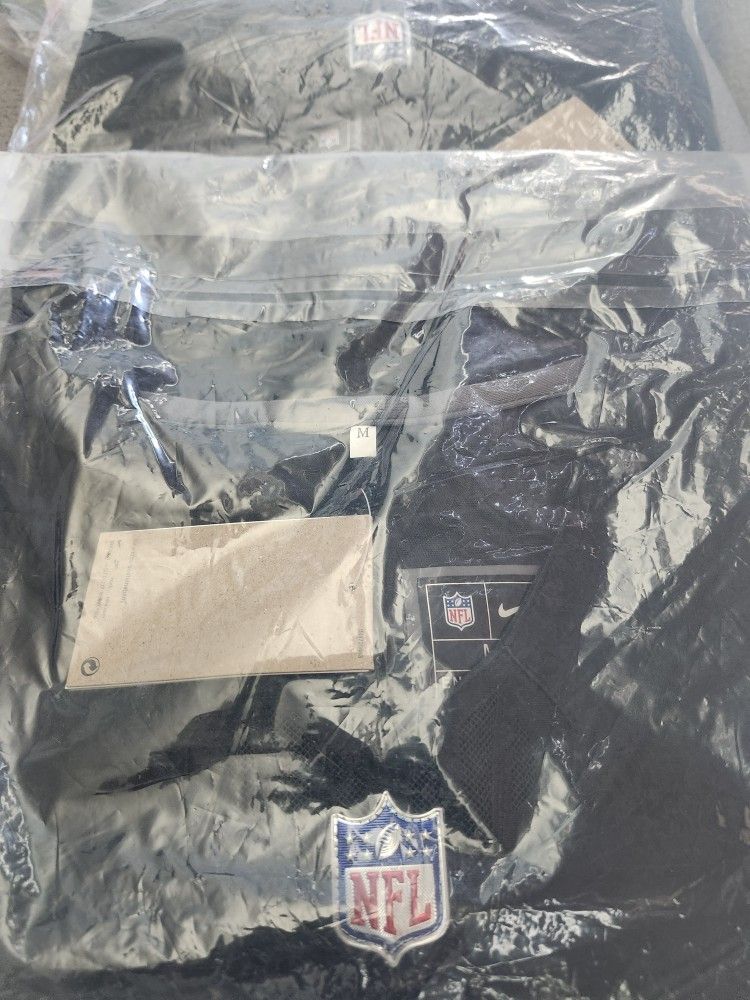 Davante Adam's Raiders Football Jerseys/medium/Large