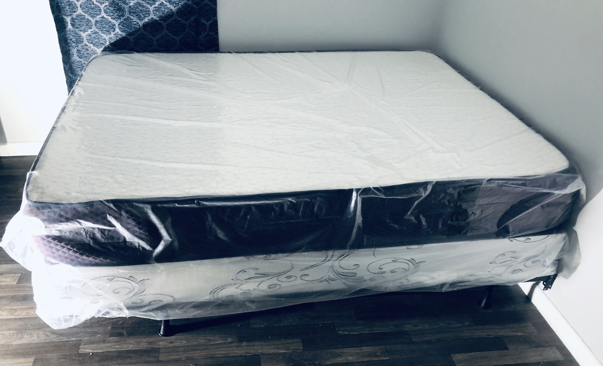 Queen Size 11”Thick with Box Spring Delivery 🚚 Available