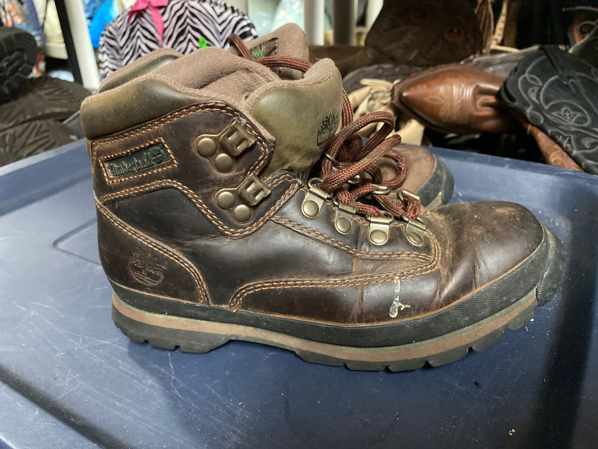 Old school timberlands size 6 half