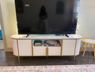 TV stand for TV (TV price not included)