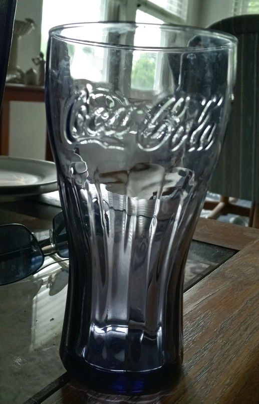 VINTAGE COCA  COLA  GLASSD#