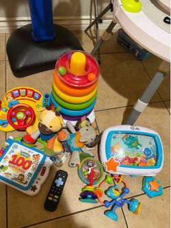 Lot of baby/toddler toys electronic and more