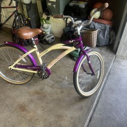 Kent La Jolla Cruiser Bike 