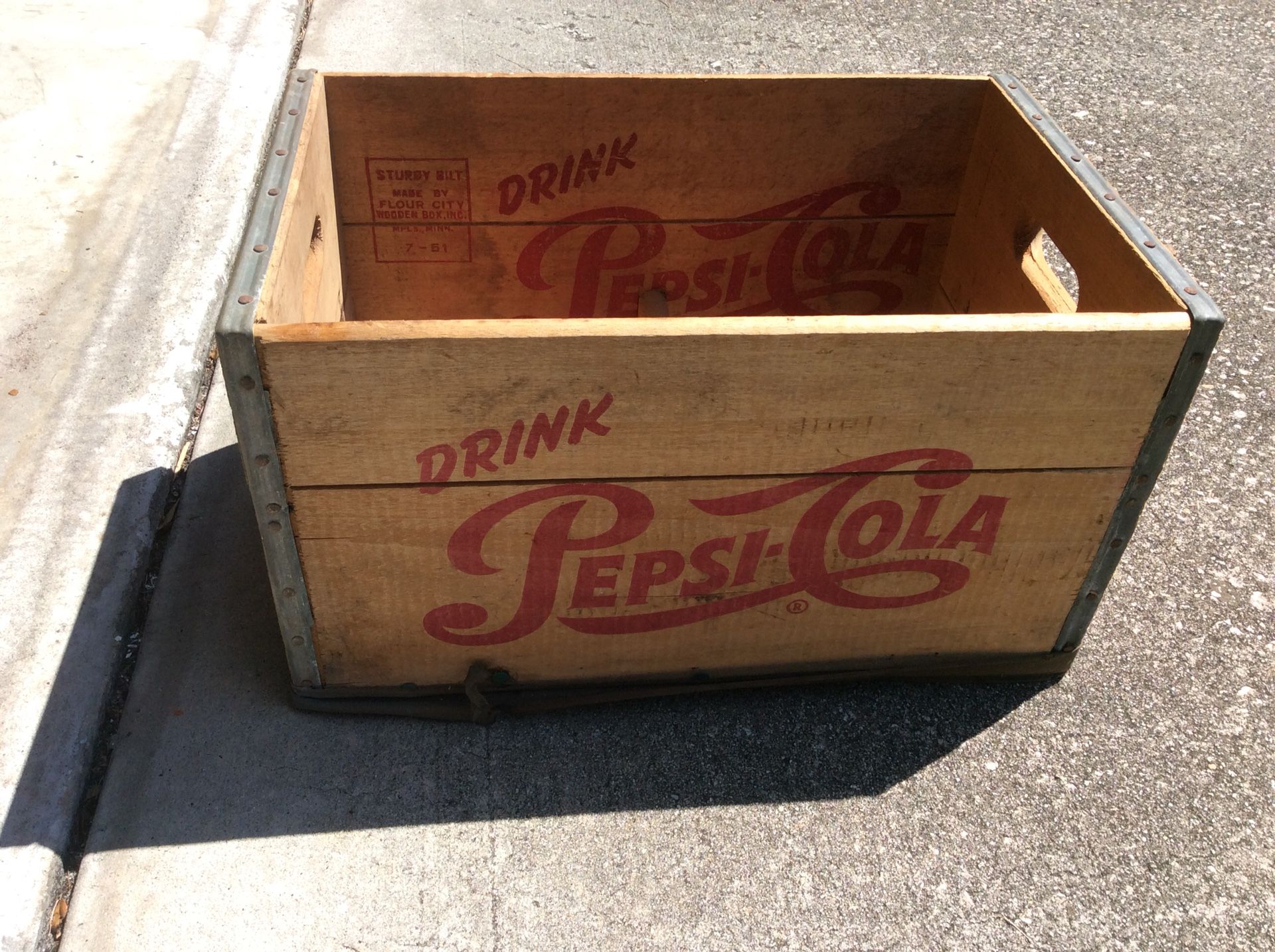 Five Vintage Pepsi Cola wooden crates and 25 old bottles