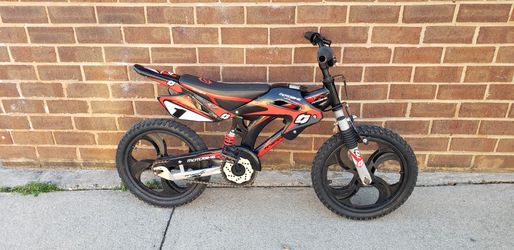 16" Kids Unisex Bike Black/Red