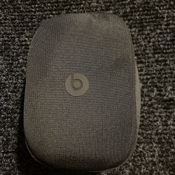 Beats Studio Pro