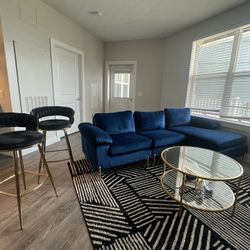 Living Room/Coffee table/Bar Stool Set