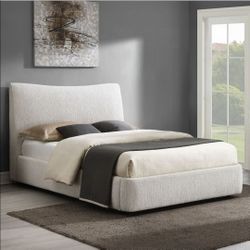 Full size Bed Frame. /  Cama tamaño matrimonial