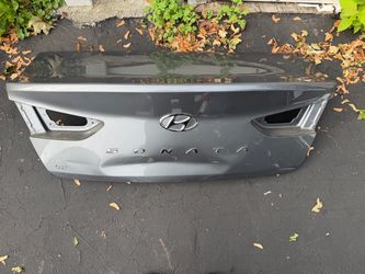 2018-2019 HYUNDAI SONATA REAR TRUNK (OEM) silver