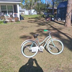 26" Huffy Beach Cruiser $60 obo