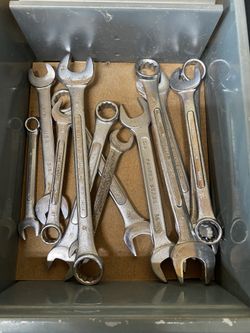 Random Wrenches