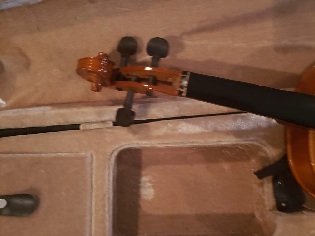 Violin needs repairs