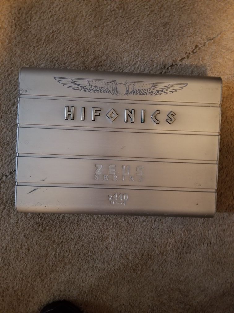 HIFONICS ZEUS Z440 CAR AMPLIFIER