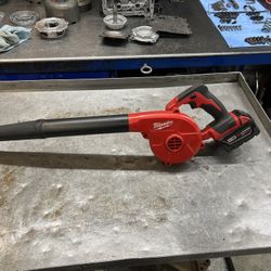Milwaukee 18 V Compact Blower