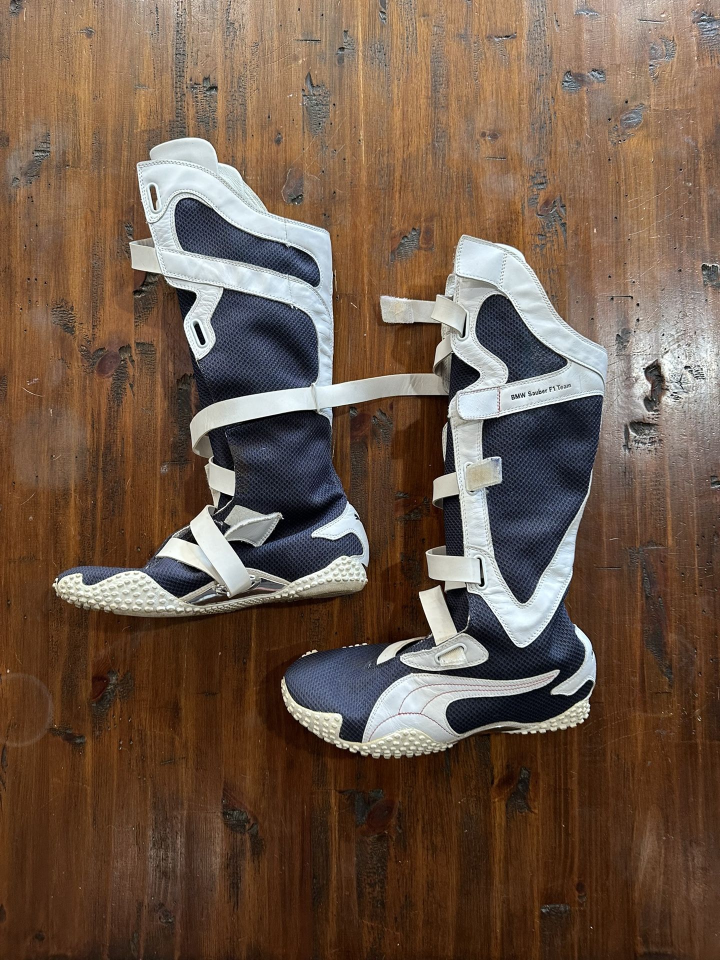 PUMA Women s BMW Sauber F1 Team Racing Boots for Sale in Los Angeles CA OfferUp