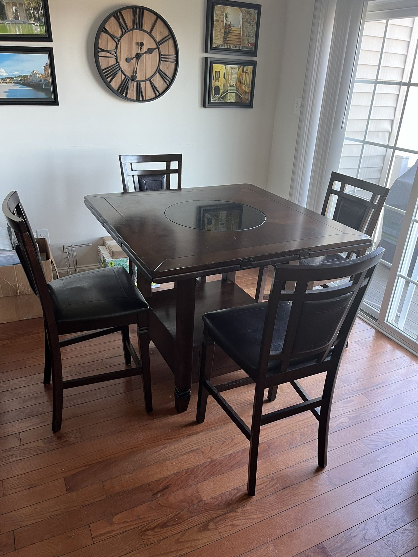 Pub Table With 4 Chairs