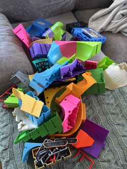 Finger Skateboarding Ramps