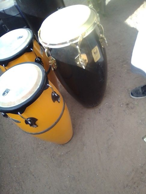 Bongos