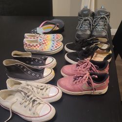 Kids Shoes *Read Listing *