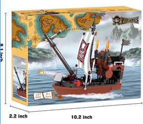 BRICK STORY Pirate Ship Building Blocks Toys with 3 Mini Toy Figures, Pirate Ships Toy Boat Building Kit Construction Toys Xmas Gifts Present Buildin
