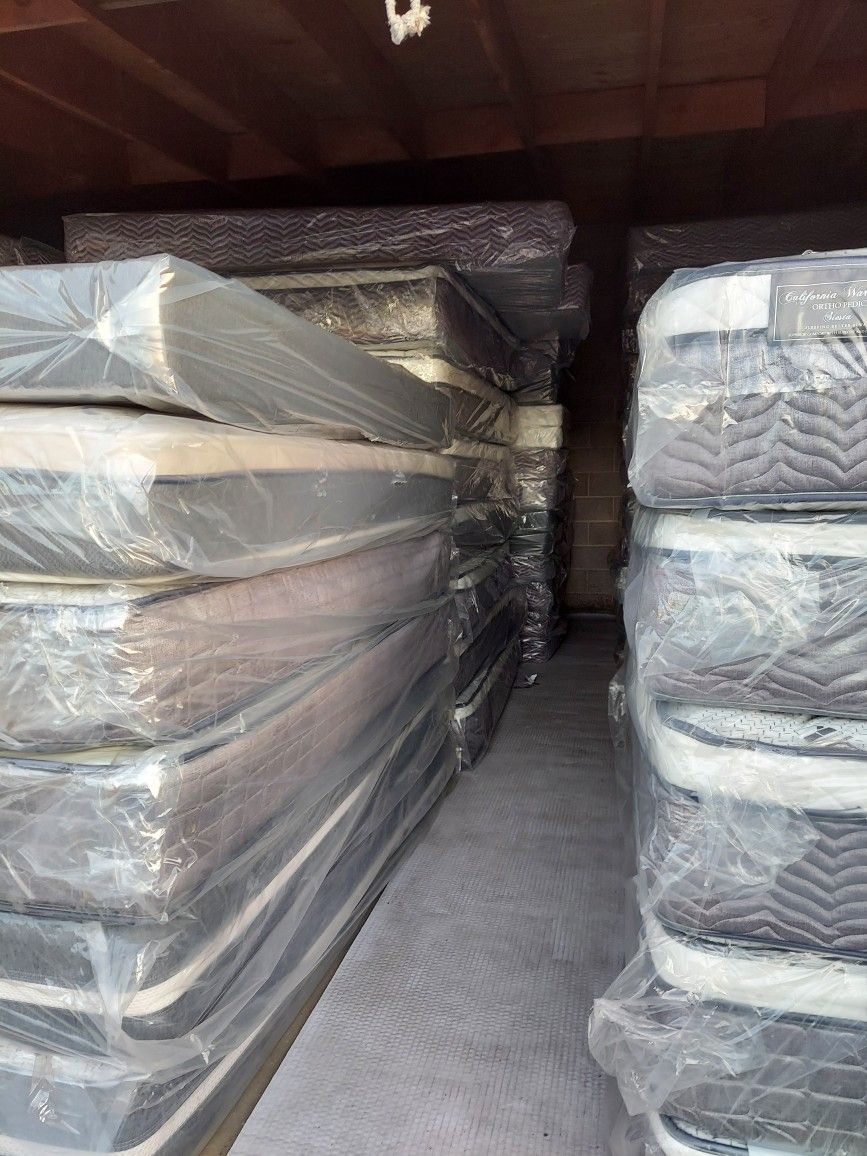 WE HAVE ALL SIZES MATTRESS AND BOX SPRING BRAND NEW