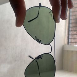 Ray Ban Aviator Sun Glasses 