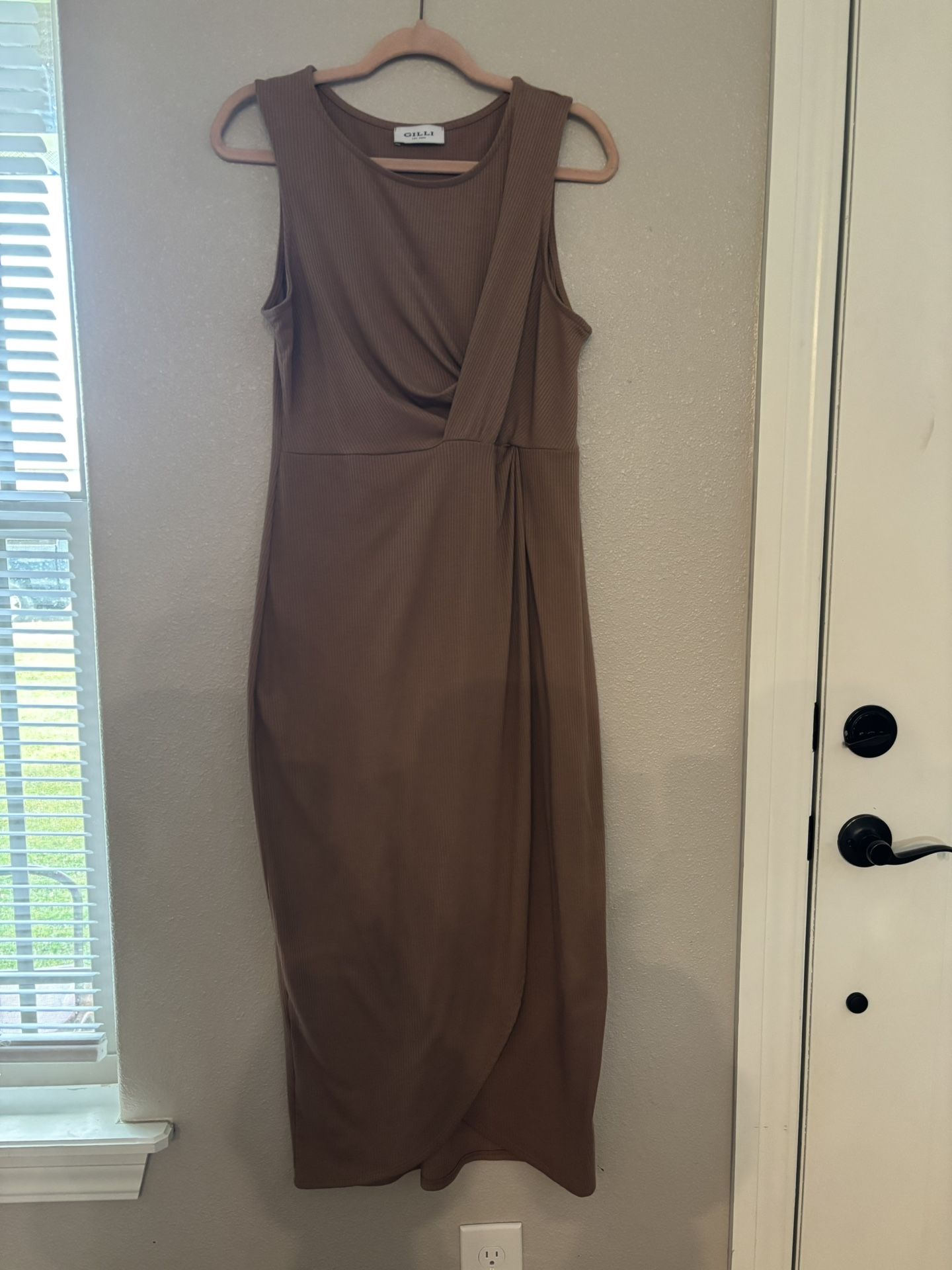 Gilli Tan Dress