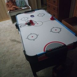 Air Hockey Table Four Feet Works 