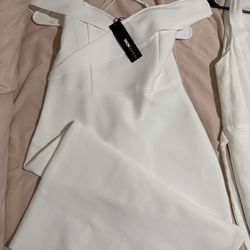 White Women’s dress