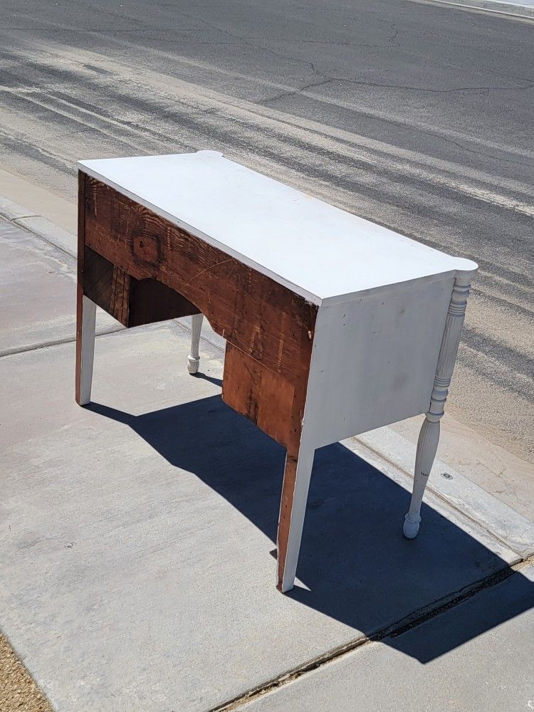 Used Vanity Desk For Sale at Beverly Johnson blog