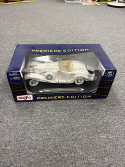 Maisto Premiere Edition 1936 Mercedes-Benz 500K Typ Special Roadster