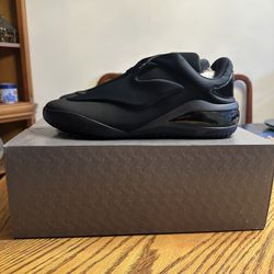 Size 13 - Shai 001 Charm Black