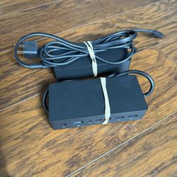 Microsoft 1661 Surface Pro Dock Station W/ 1749 AC ADAPTER Pro 3/4 /5/6/7/8