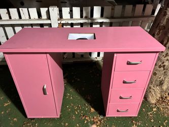 Pink Nail Tech Manicure Table with Drawers