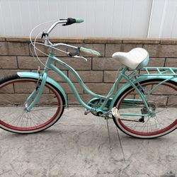 Schwinn Beach Cruiser