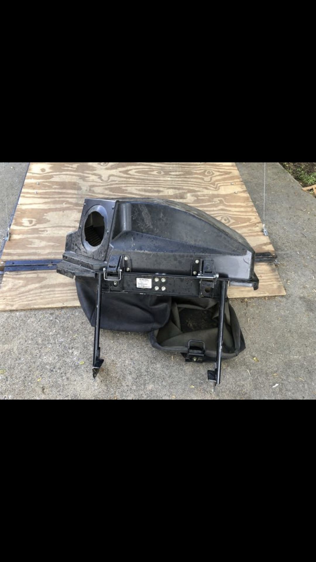 Excel 933010 36”/42” Double Bagger - Hustler Raptor