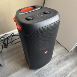 JBL PartyBox 110