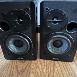 EDIFIER Bluetooth Speaker 