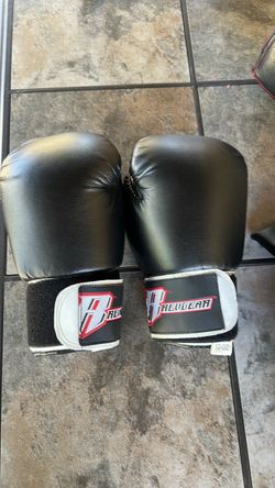 12 oz boxing gloves