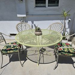 Beautiful Patio Set/outdoor Furniture Set 