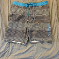 VA RVCA surfing Trunks Size 34